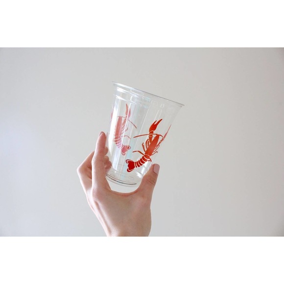 4 DISPOSABLE CLEAR PLASTIC LOBSTER CRAWFISH CUPS NEW - Picture 9 of 11